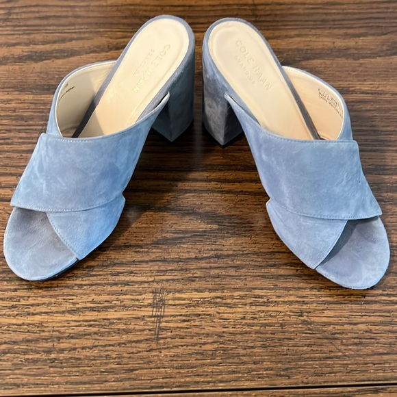 NEW COLE HAAN Gabby sandals mules 5B light blue. Crisscross Straps, Block Heel. - Picture 4 of 9